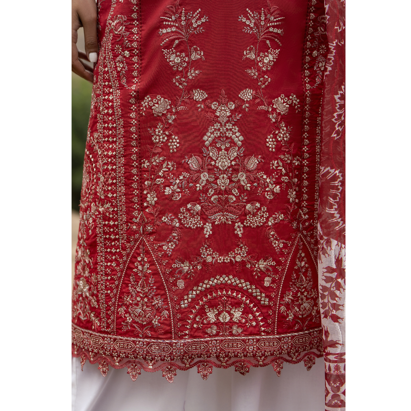 UCA-16 3 Pc Embroidered Cotton Lawn Ready to Wear Eid Collection by Casuallite
