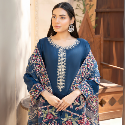 UA-60 Embroidered Viscose Linen 3 Pc Pakistani Dress | UMNAA