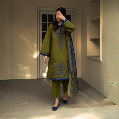 UCA-33 "Shadows" Embroidered Khaddar with Wool Shawl Winter Collection by Casuallite