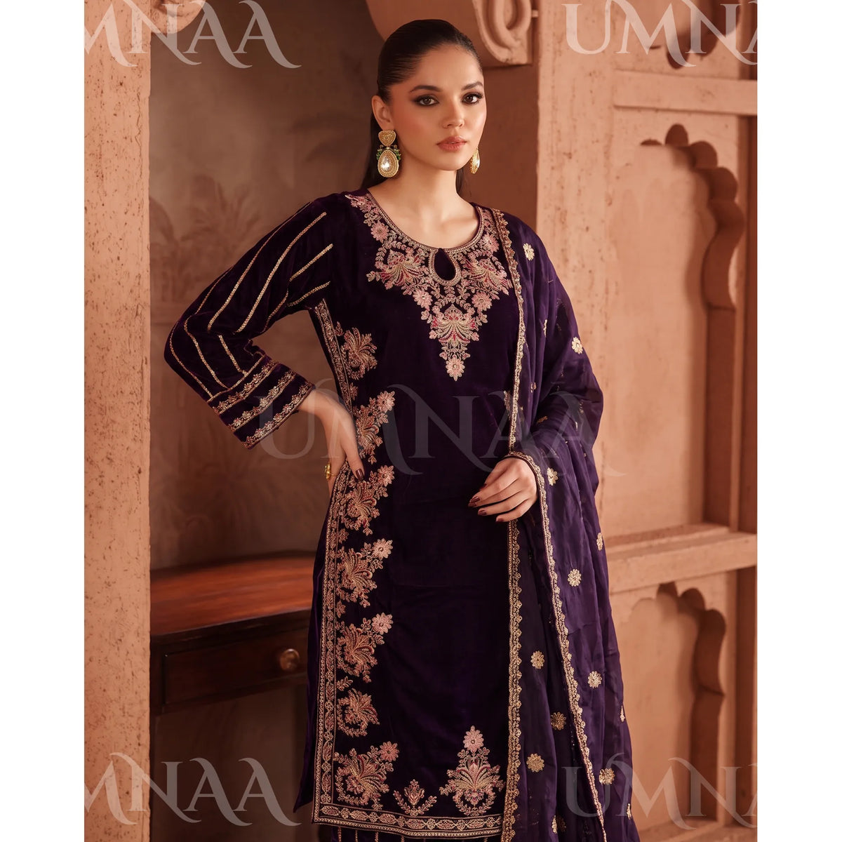 UA-293 Embroidered Luxury Velvet Collection | Umnaa