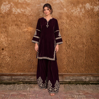 UA-315 Embroidered Farshi Shalwar Cord Set | Umnaa