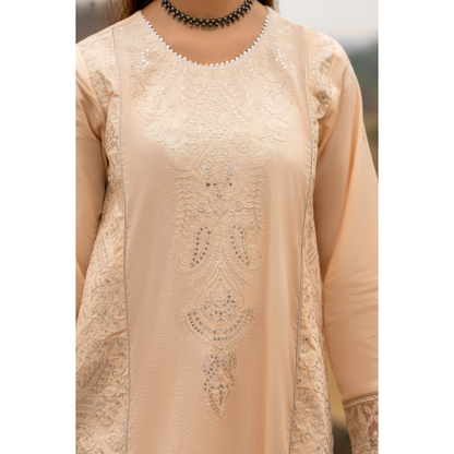 UCA-17 3 Pc Embroidered Lawn Ready to Wear Collection by Casuallite