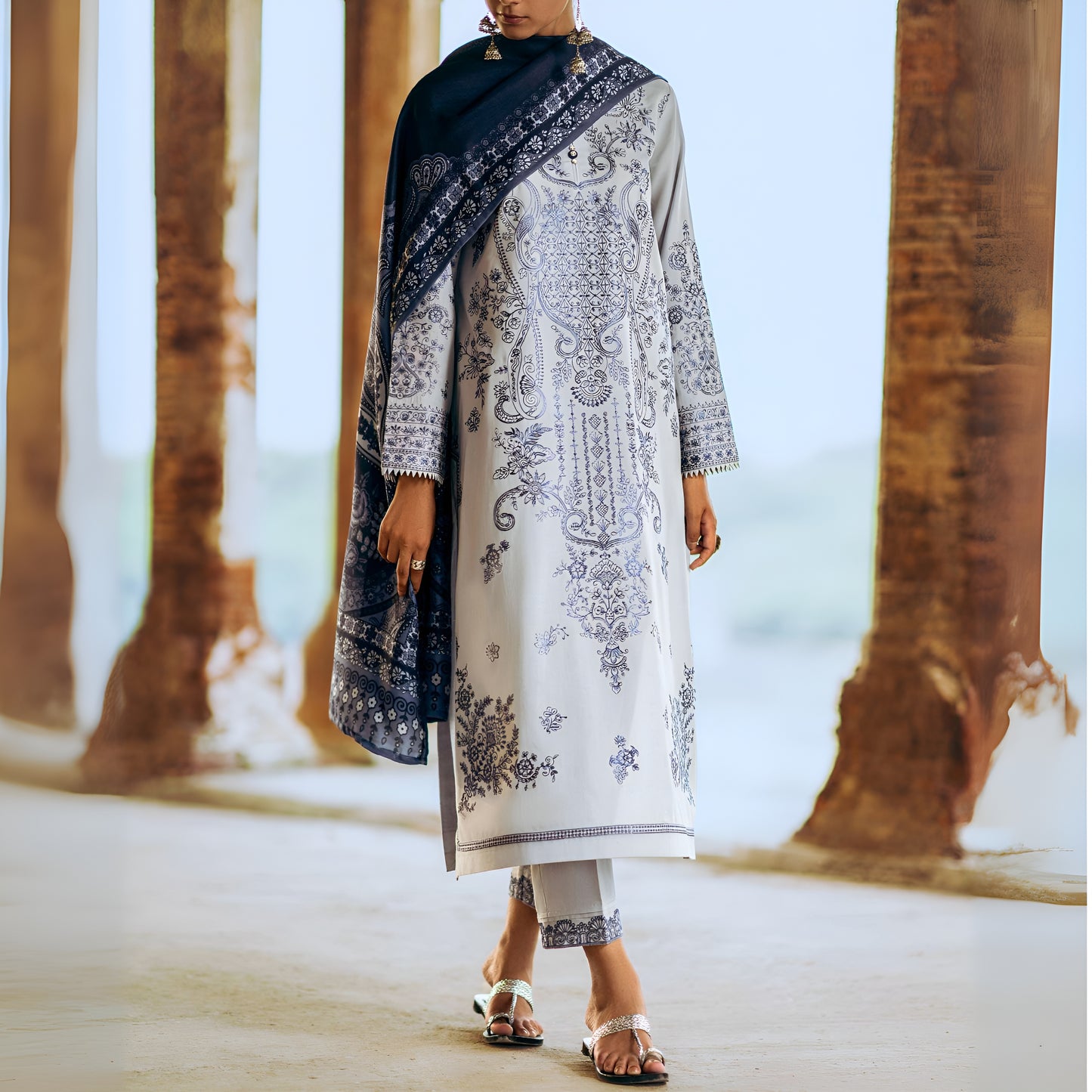 (Light grey) 3 Piece Embroidered Dhanak Ready to Wear Collection by Casuallite | UMCAE0601