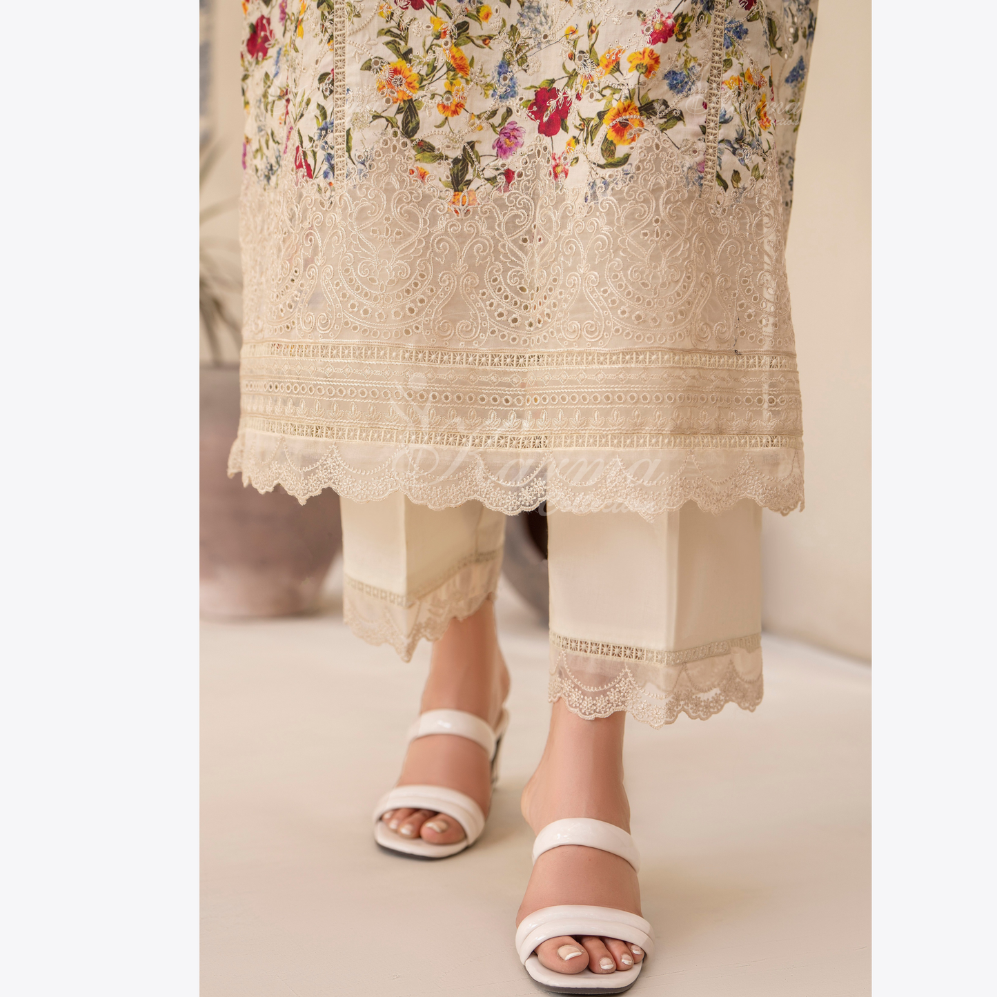 Multi floral Print Cotrai dhanak with pasmina wool shawl 3 Pc - Karma Collection | UMKC0601