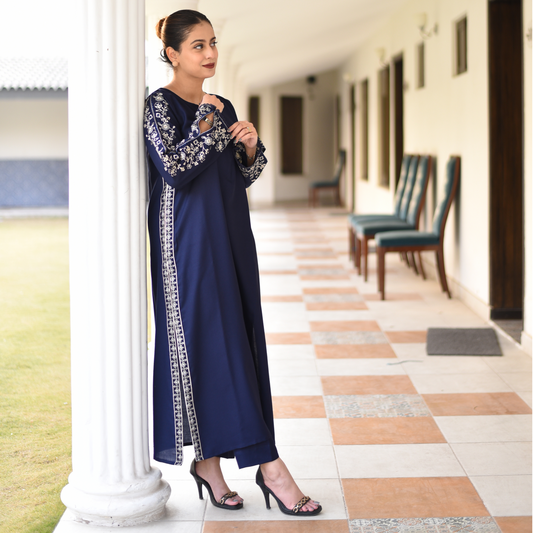 UA-29 3 Pc Embroidered Dhanak Dress with Embroidered Dhanak Shawl Pakistani Dress | UMNAA