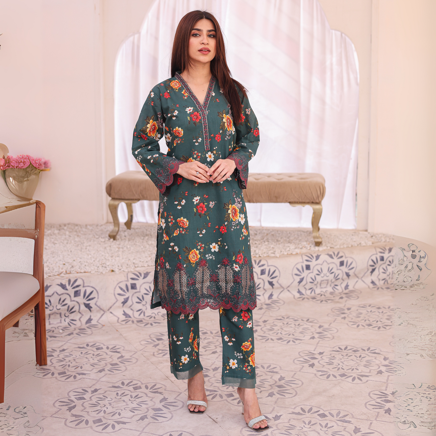 2 Pc Embroidered floral Printed Khaddar Pakistani Co-Ords Set | Ready to wear| Naubahar | UMNAU0900