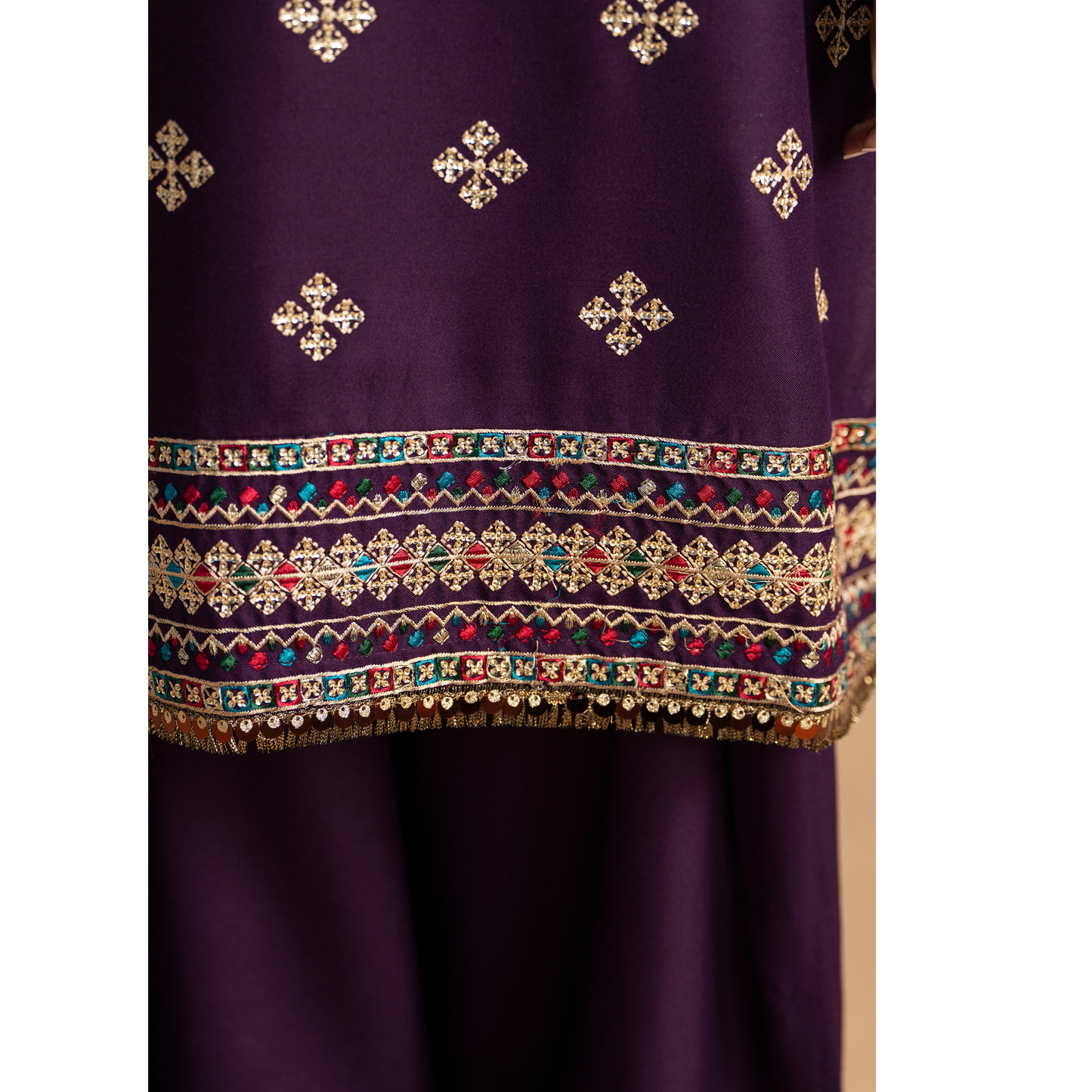 RA-25 Embroidered Dhanak Collection by Raniya.h