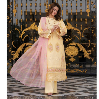 RA-31 Range-e-Eid Embroidered Lawn 3 Piece Collection by Raniya.h | Ready to Wear Pakistani Asian clothes