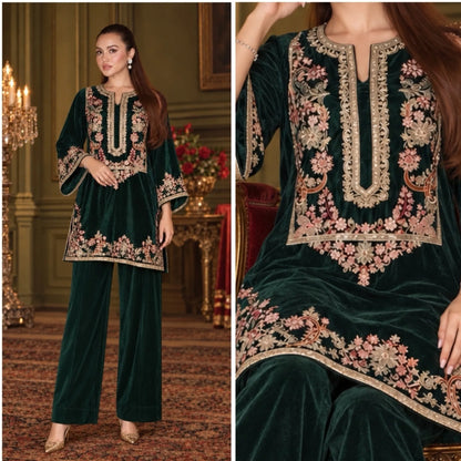 RA-42 Mehr-e-Noor Luxury Velvet Co-Ords | Raniya.h