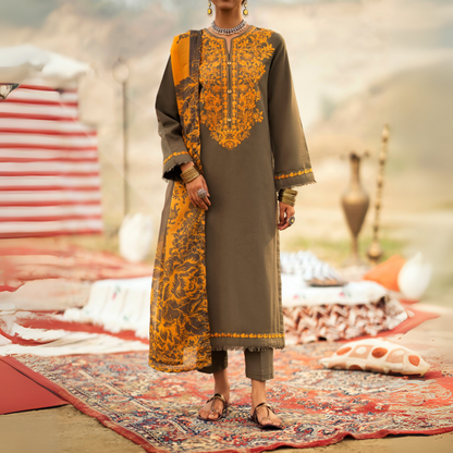 3 Pc Embroidered Khaddar Ready to Wear Collection by Casuallite | UMCAE0801
