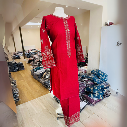 2 Pc Embroidered Khaddar Co-Ord Set  | Ready to wear| Hayats