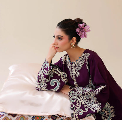 UAL-02 Embroidered Kaftan Raw Silk Co-Ord Set 2 Pc | Adan's Libas