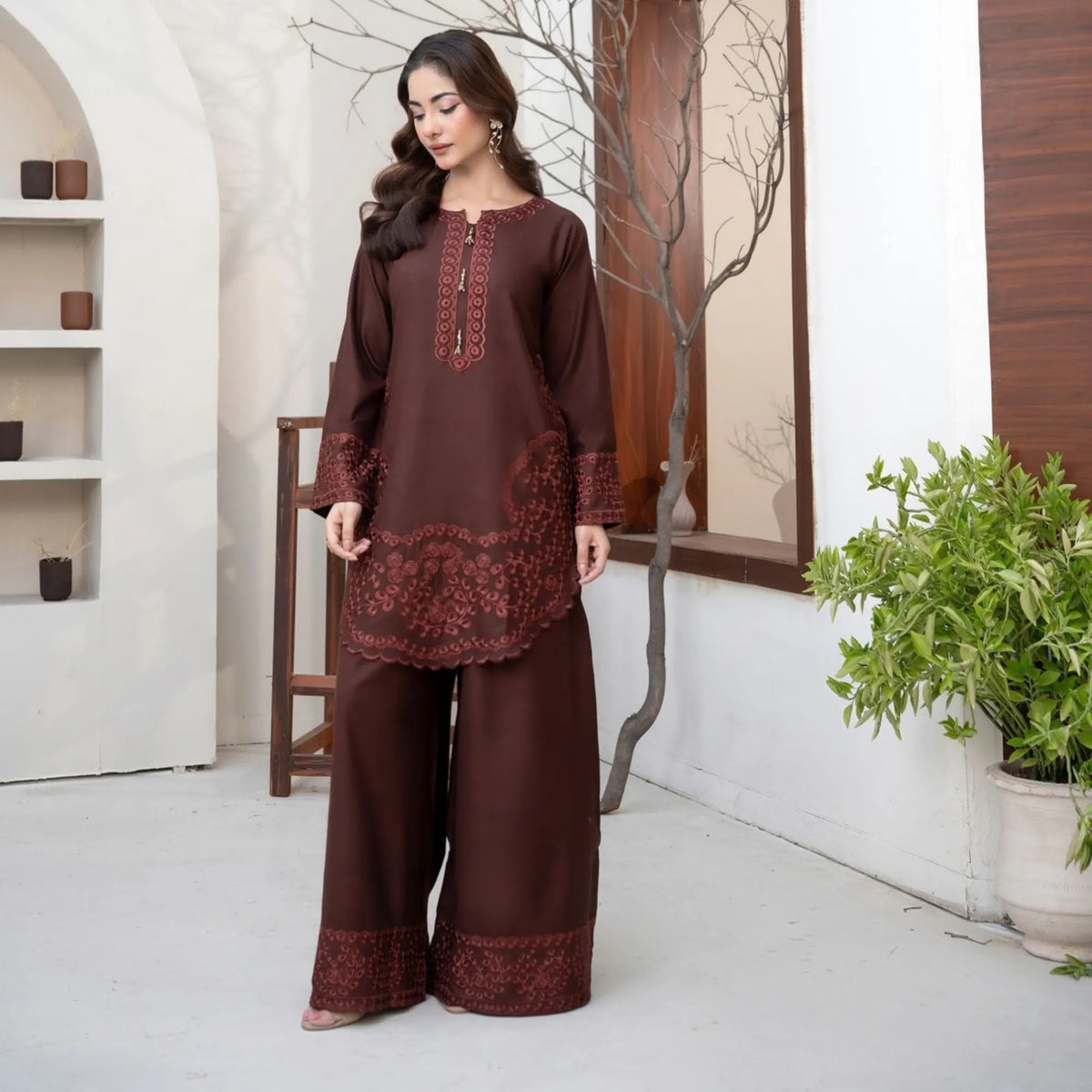 UA-306 Embroidered Dhanak Co-Ord set | Umnaa