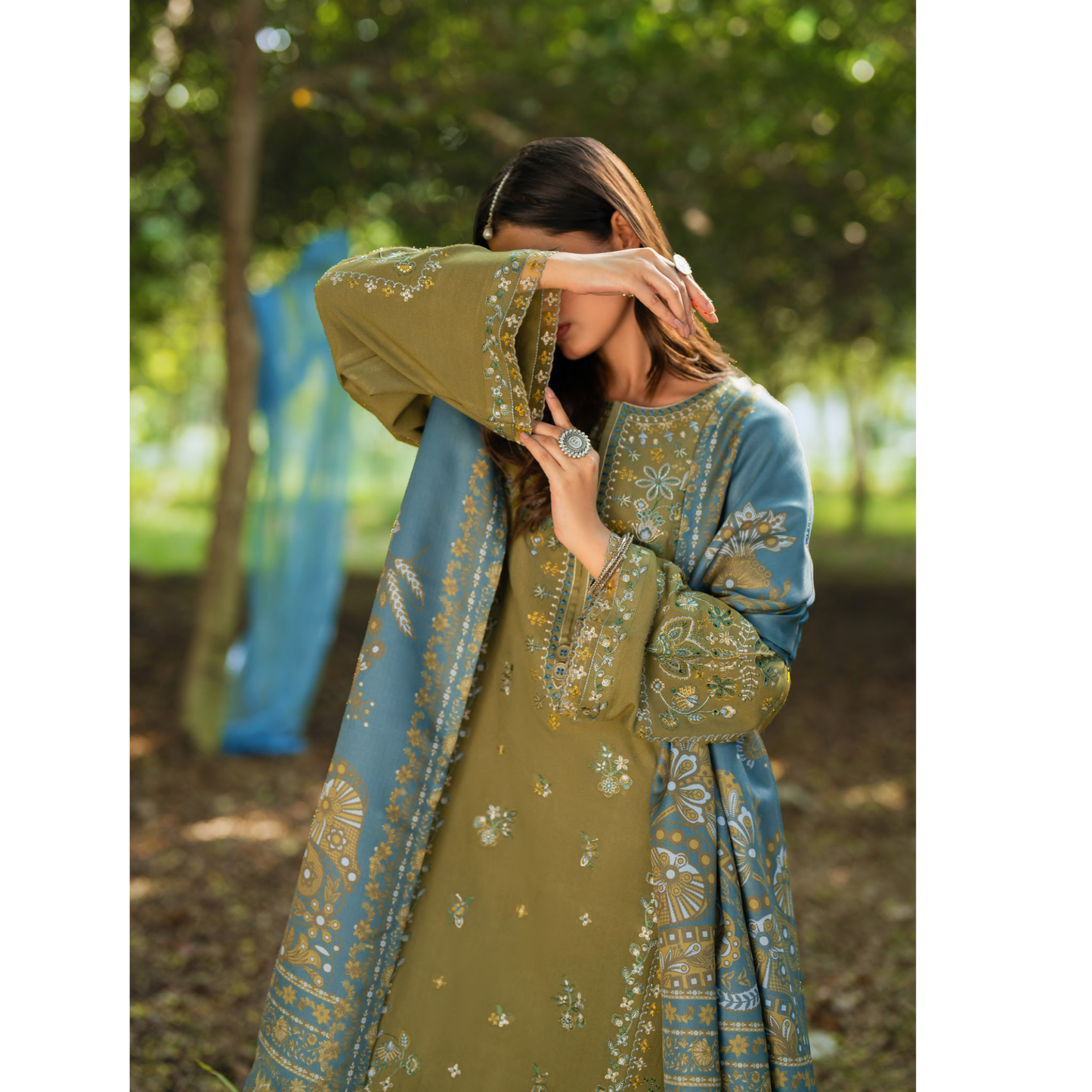 UCA-31 Embroidered Dhanak with Pashmina Shawl Winter Collection by Casuallite