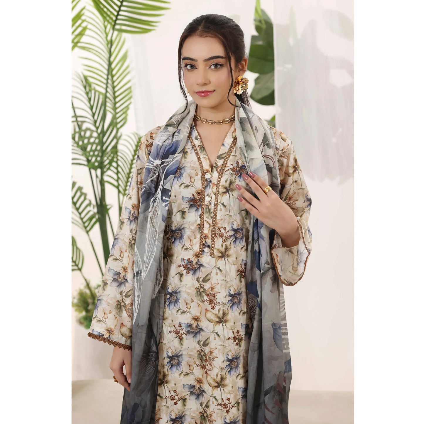 USN-22 Embroidered Chikankari Lawn 3 Piece Summer Collection by saphron | Ready to Wear Pakistani Asian Eastern wear