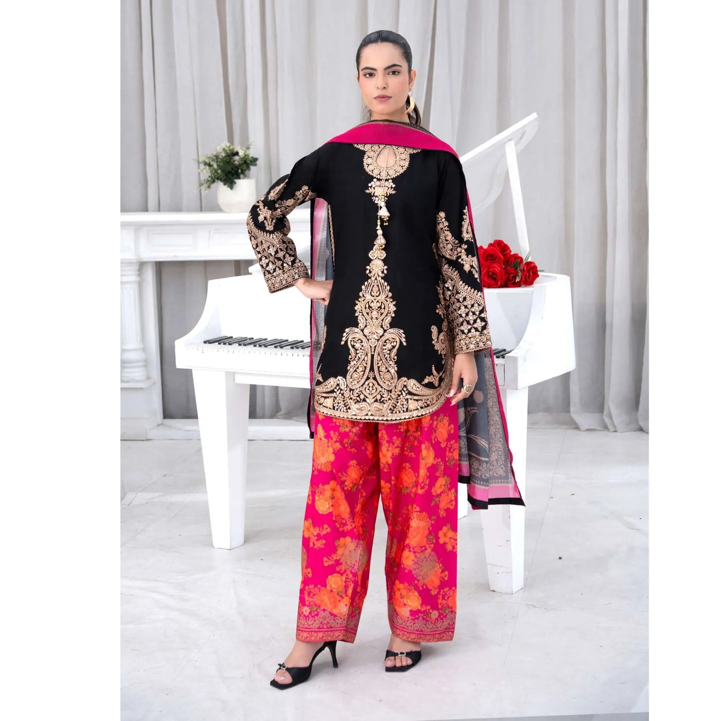 UTT-25 " Ethnic" Cambric Cotton 3 Pc Collection | Traditional Thread