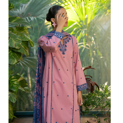 UCA-29 "Misha" Embroidered Linen Ready to Wear Winter Collection by Casuallite