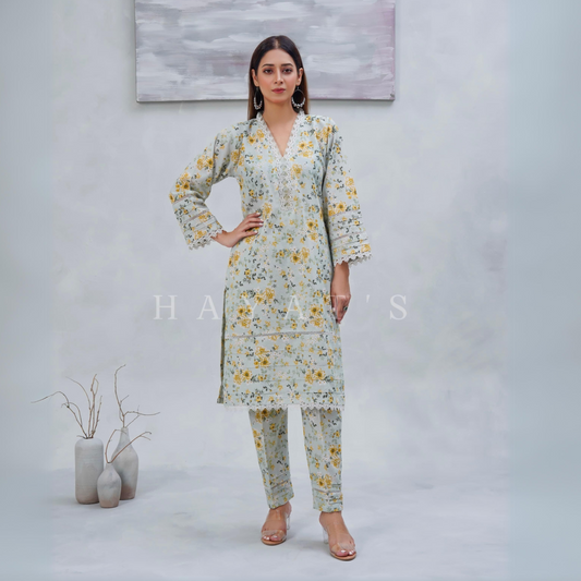 2 Pc floral Printed Khaddar Pakistani Co-Ords Set | Ready to wear| Hayats