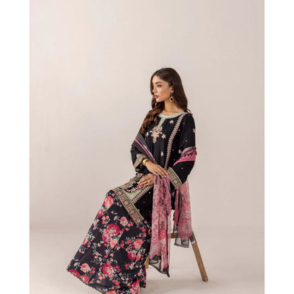 UTT-18 VOL 4 Embroidered Printed Linen Festive Collection by Traditional Thread