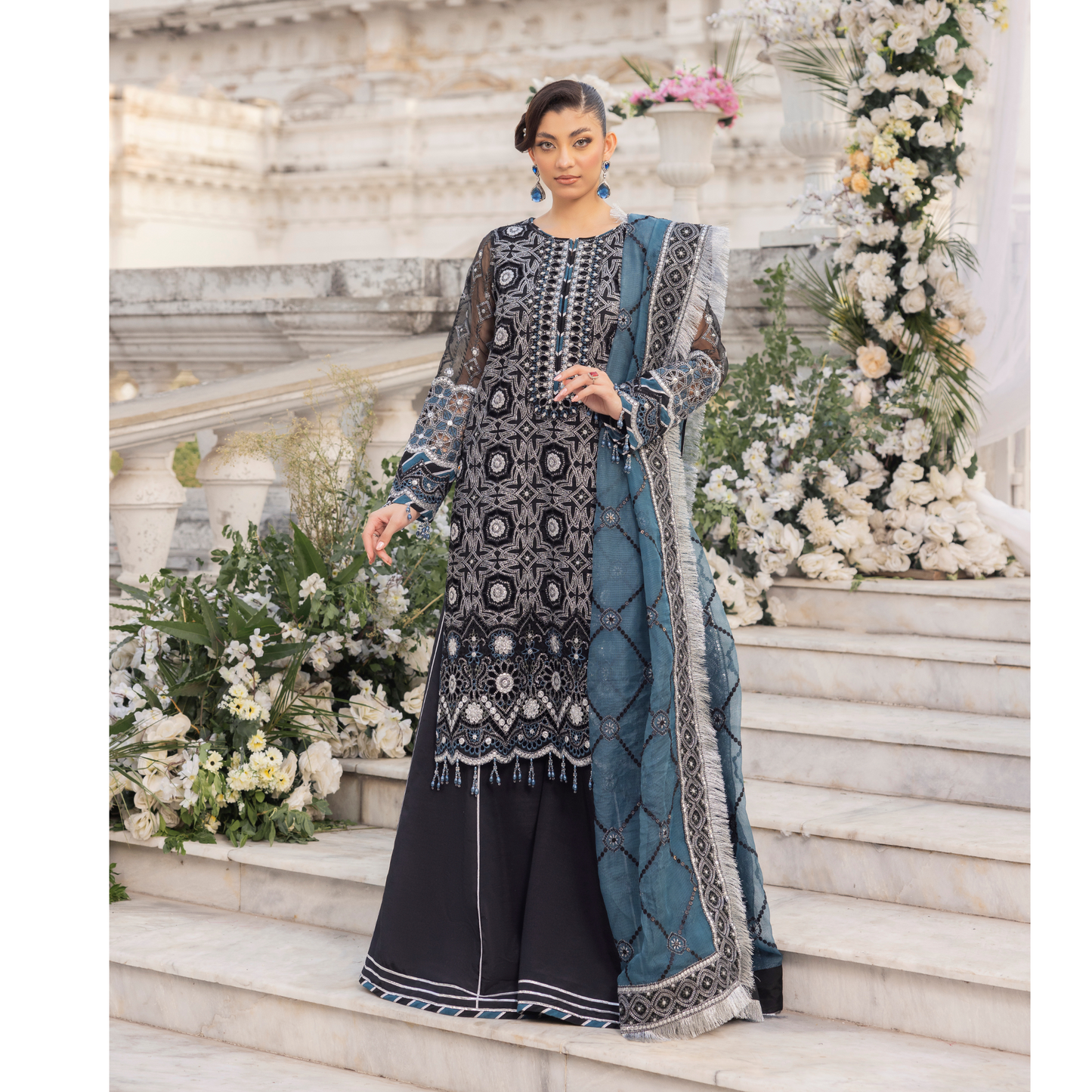 UTT-11 "Jab We Met" Embroidered Luxury festive 3 Pc Pakistani Dress by Traditional Thread