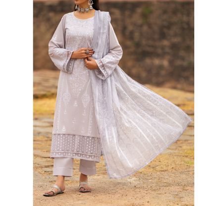 UCA-17 3 Pc Embroidered Lawn Ready to Wear Collection by Casuallite