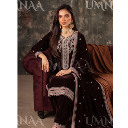 UA-309 Luxury Velvet Farshi Shalwar Collection | Umnaa