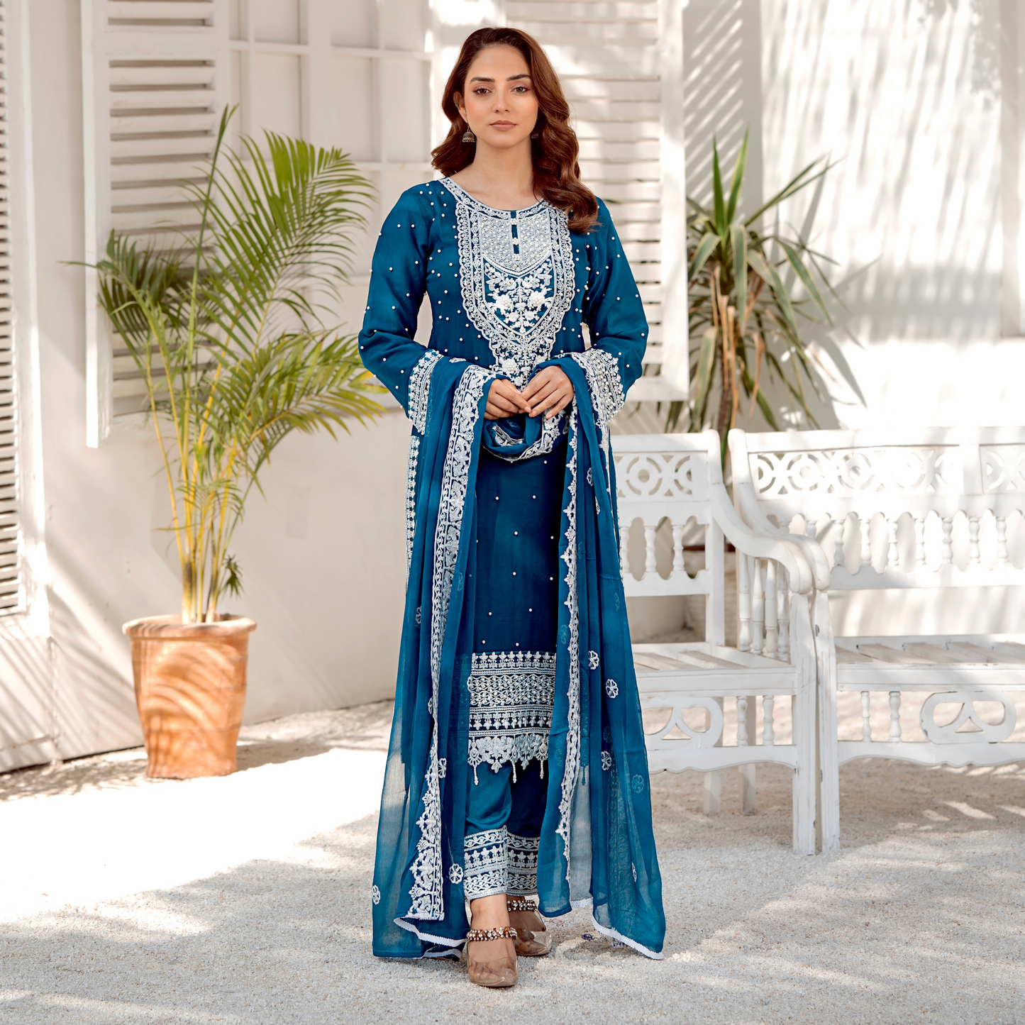 UMRZ-40 Luxury Handwork Embroidered Dress with Chiffon Dupatta 3 Pc |Ready to Wear| Rangz
