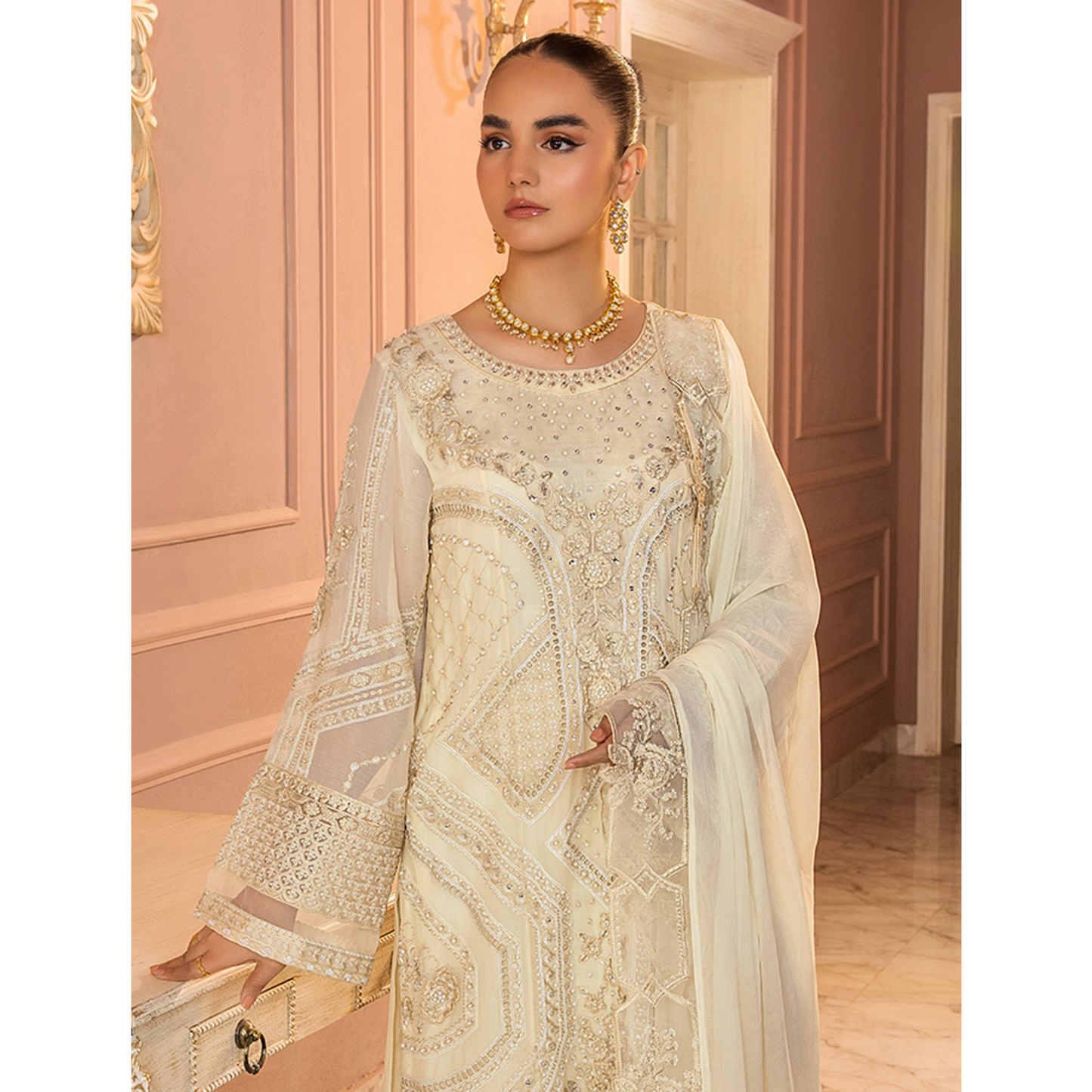 UTT-03 Embroidered Luxury Chiffon 3 Pc Pakistani Dress | Ready to wear | Traditional Thread