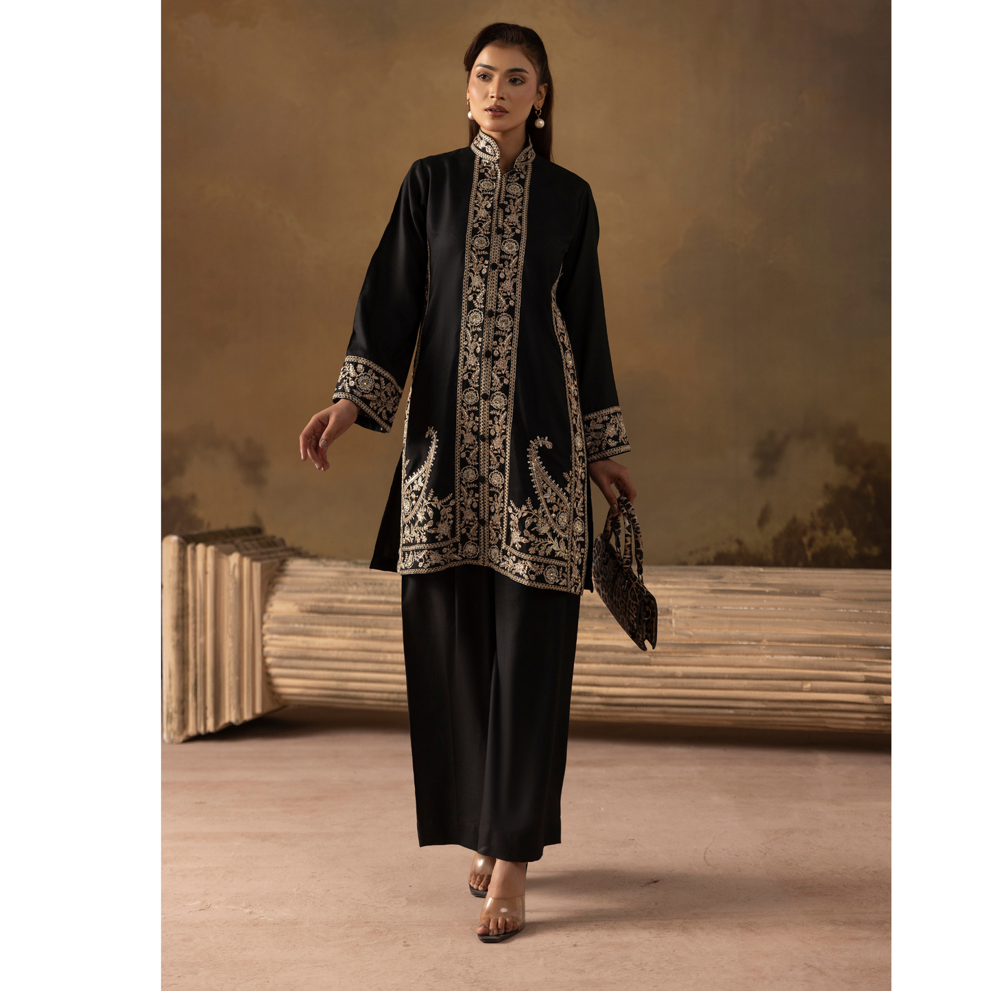 UMS-48 Embroidered Dhanak 2 Pc Co-Ords Set by Simrans