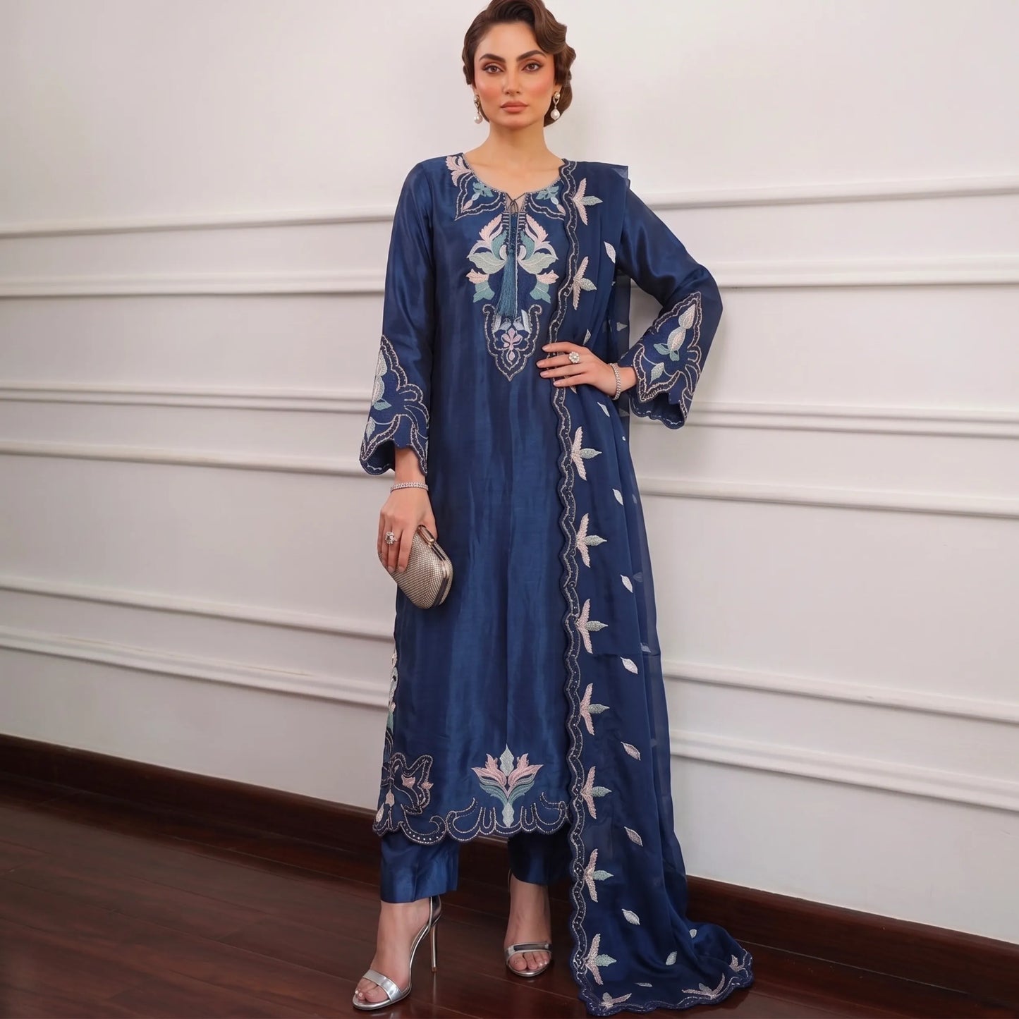 UA-264 Embroidered Festive Kaftan Sheesha Silk Collection by Umnaa | Pakistani Trendy Kaftan Asian Clothing