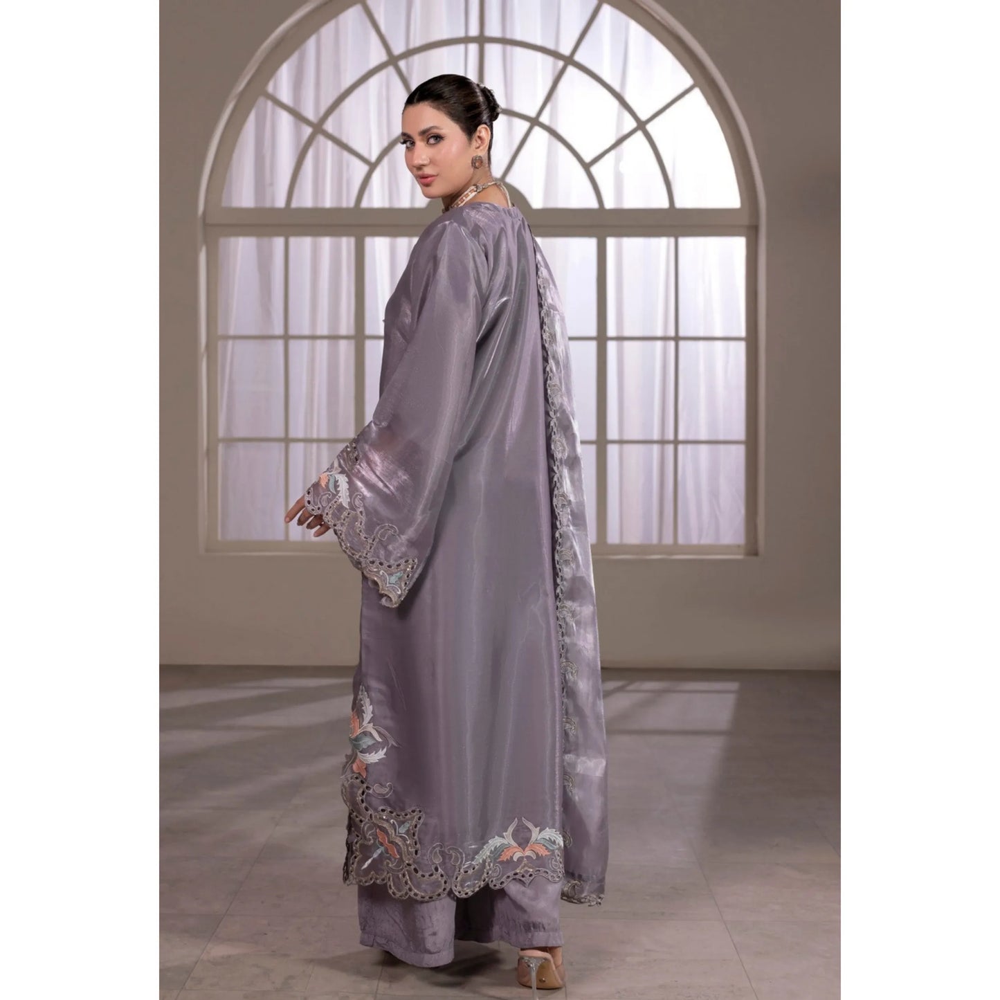 UA-203 Embroidered Festive kaftan Silk Collection by Umnaa | Pakistani Trendy Kaftan Asian Clothing