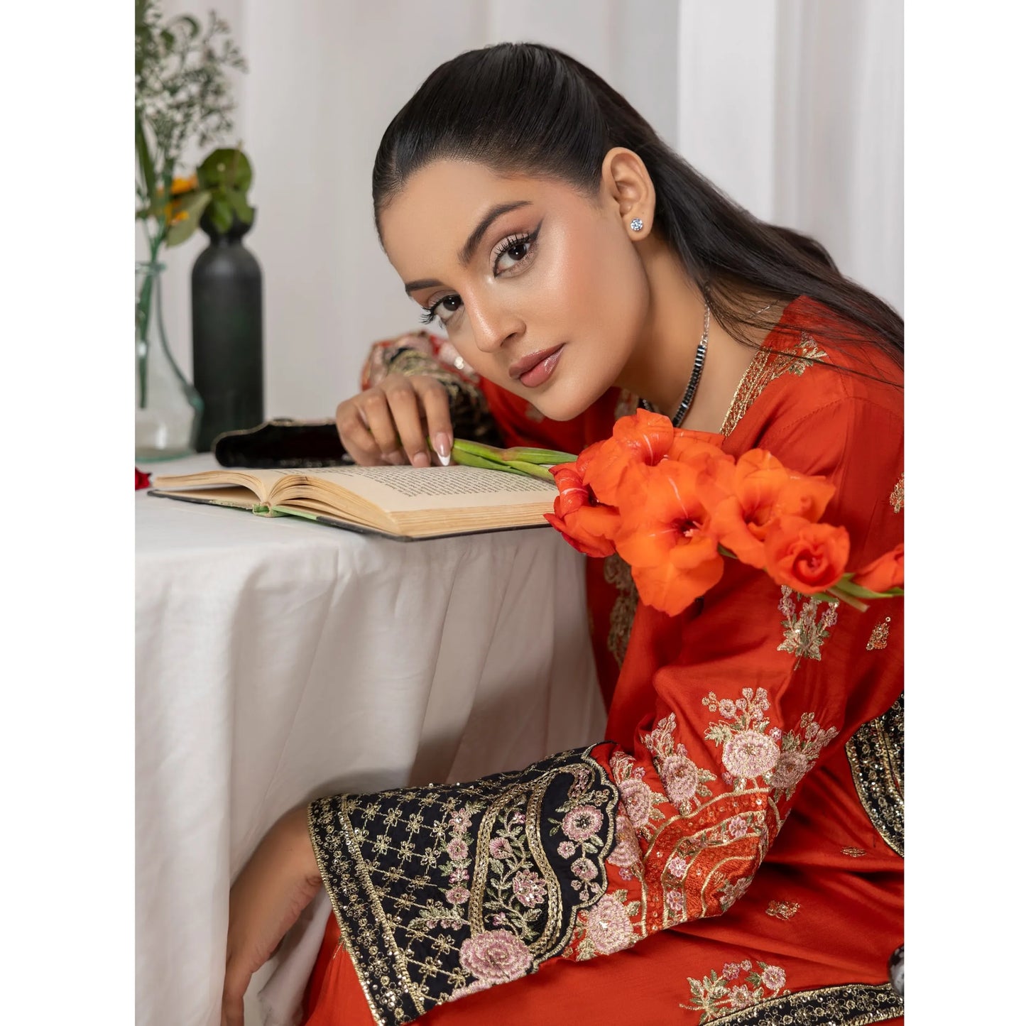 UTT-23 Embroidered Viscose Linen Kaftan Style 2 Piece Co Ord Set Collection by Traditional Thread