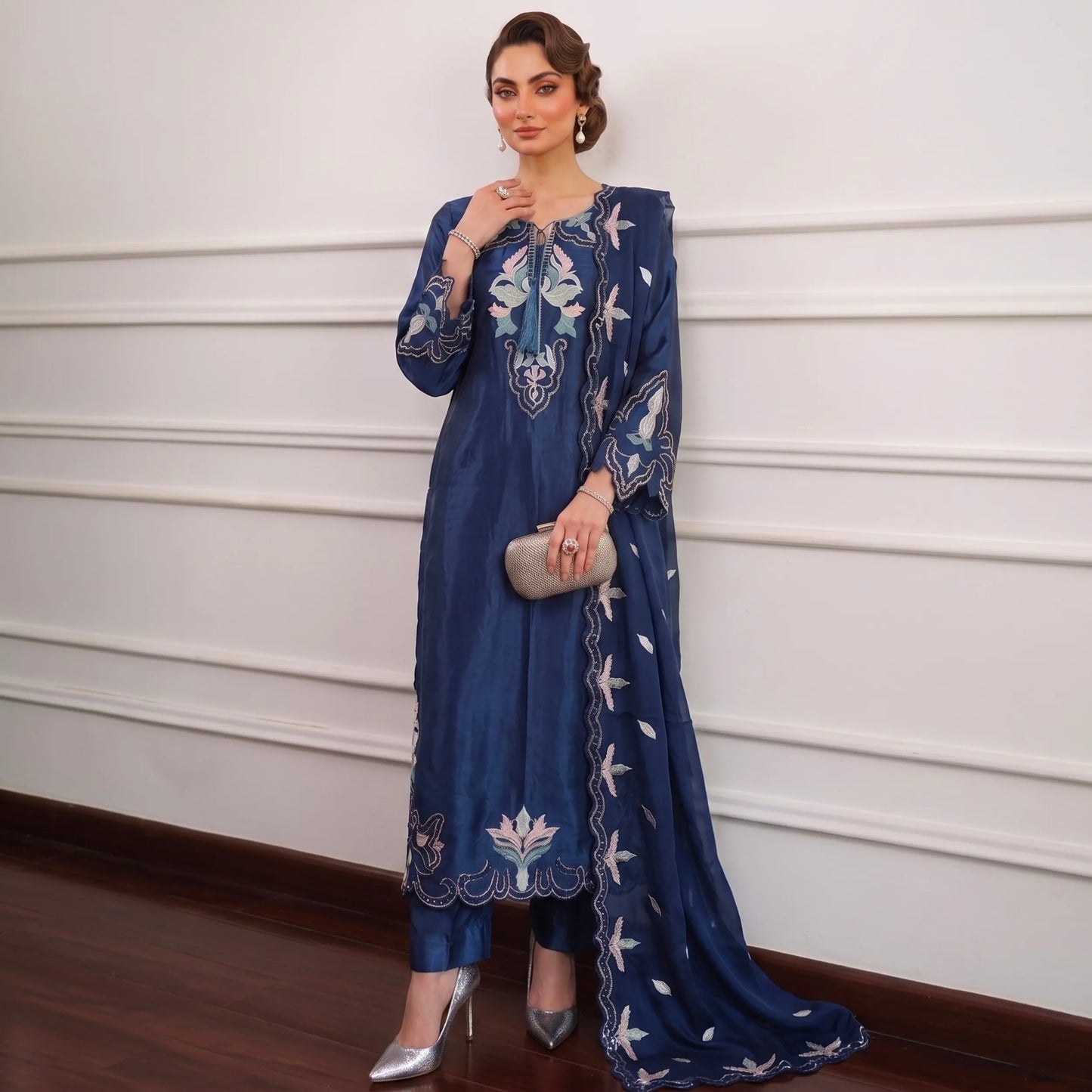 UA-264 Embroidered Festive Kaftan Sheesha Silk Collection by Umnaa | Pakistani Trendy Kaftan Asian Clothing