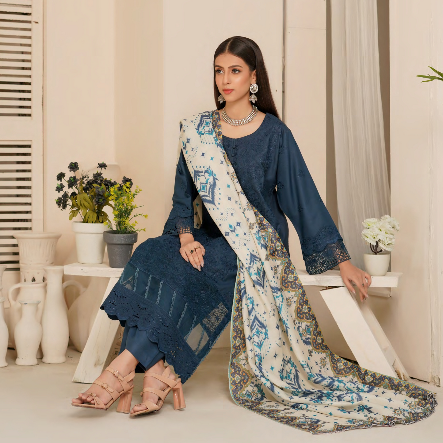 3 Pc Dhanak Collection | Ready to Wear | MUNIRA | UMMUN07
