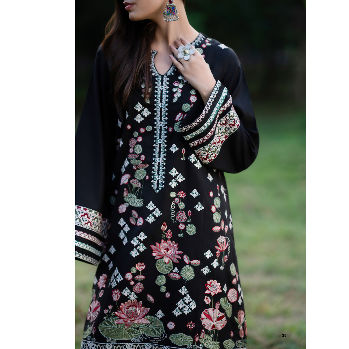 UCA-31 Embroidered Dhanak with Pashmina Shawl Winter Collection by Casuallite
