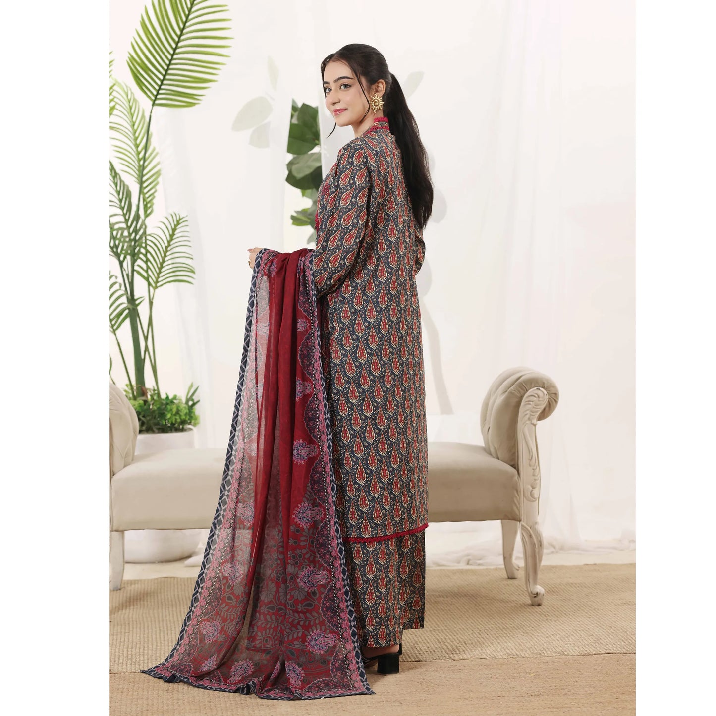 USN-22 Embroidered Chikankari Lawn 3 Piece Summer Collection by saphron | Ready to Wear Pakistani Asian Eastern wear