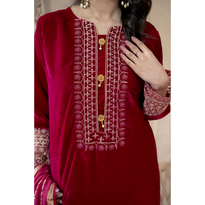 3 Pc Luxury velvet Dress | Winter Collection | Raniya.h | UMRAH01001