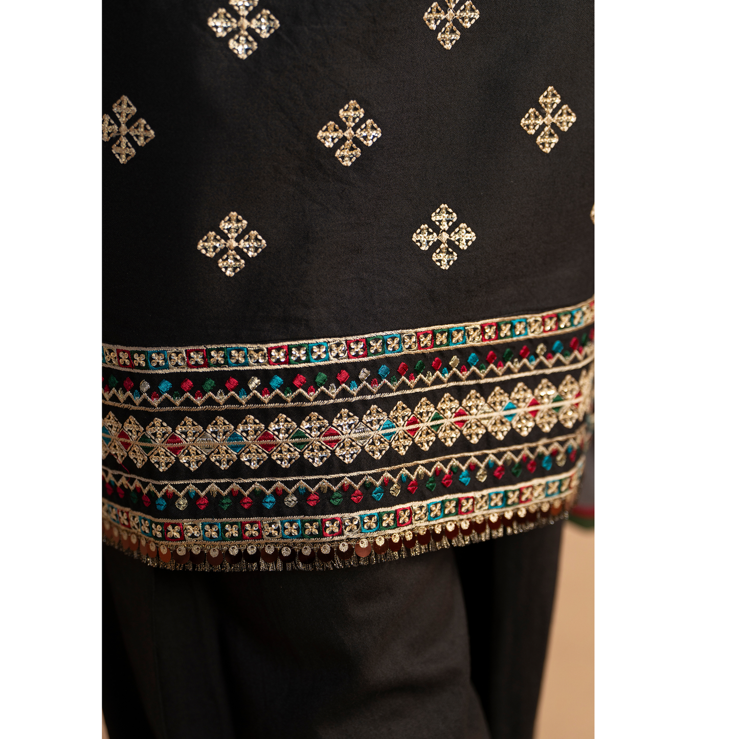 RA-25 Embroidered Dhanak Collection by Raniya.h