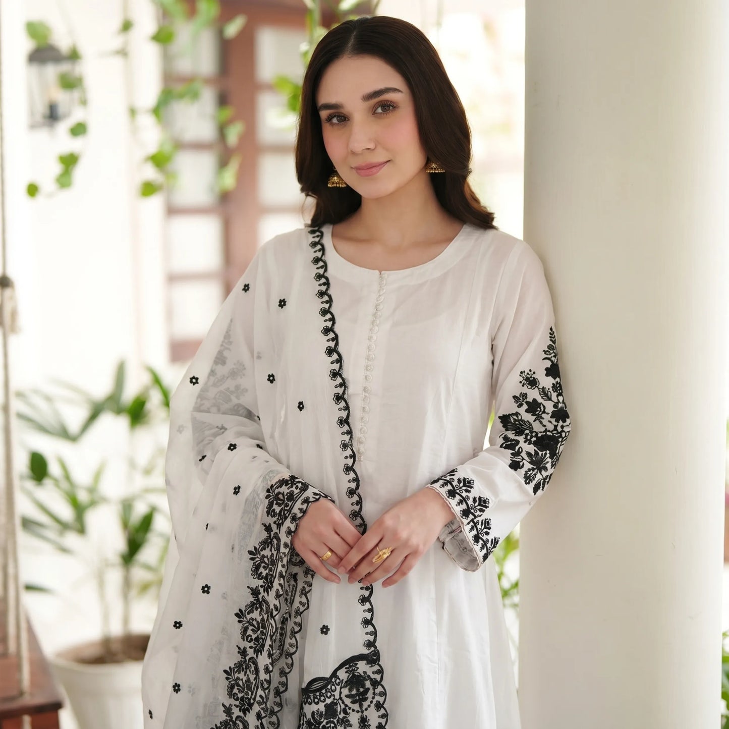 Embroidered Linen Long Frock Dress with Heavy Embroidered Chiffon Dupatta (UMNAA)