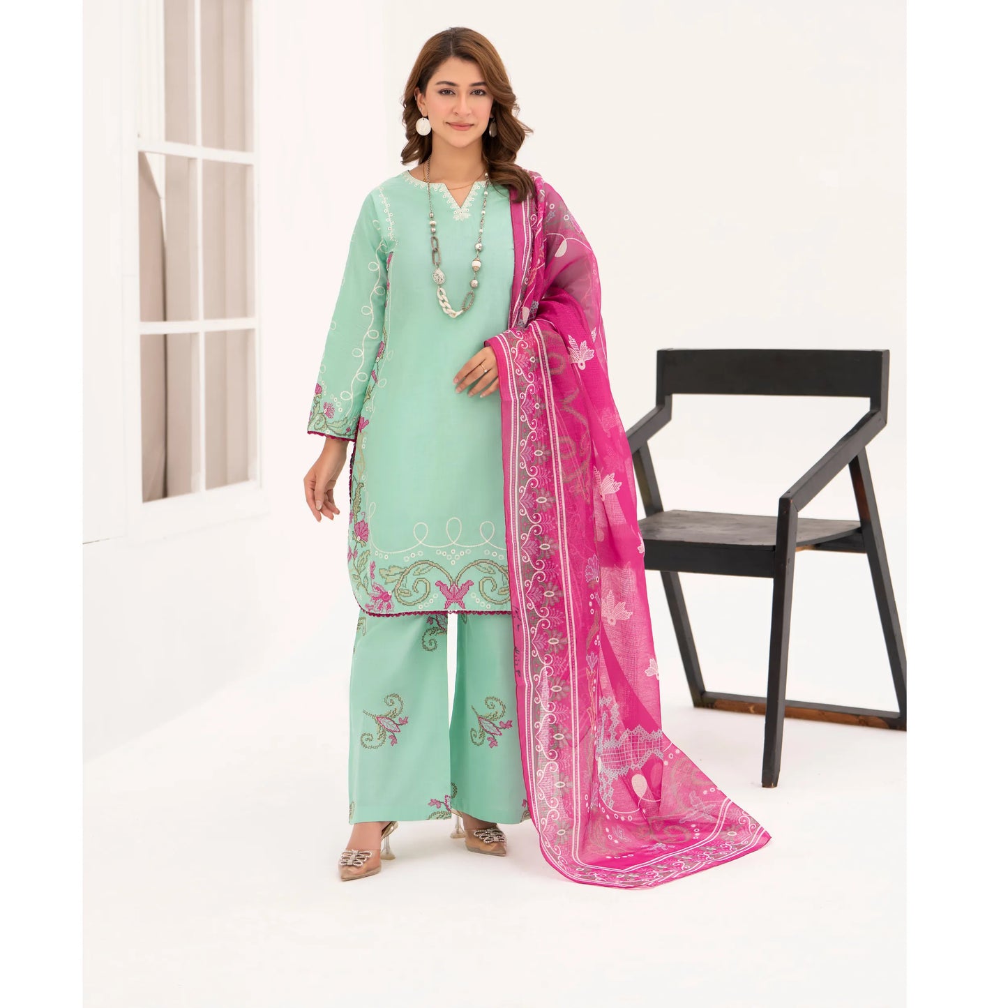 UA-216 Embroidered Cambric Cotton Collection by Umnaa | Ready to Wear Pakistani Asian clothes