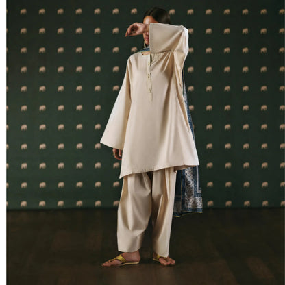 UCA-46 "Azzurra" Embroidered Lawn Collection by Casuallite | Ready to Wear Pakistani Asian clothes