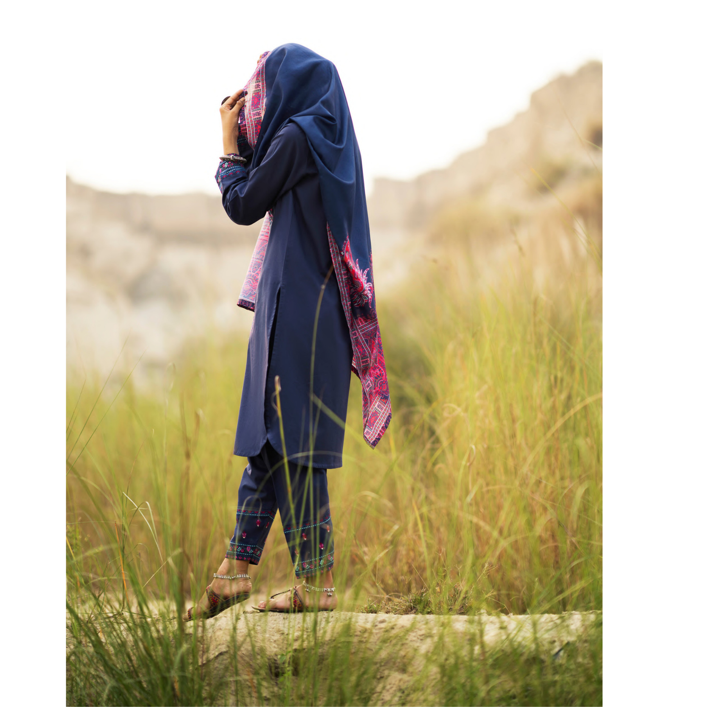 3 Pc Embroidered Khaddar Ready to Wear Collection by Casuallite | UMCAE0901