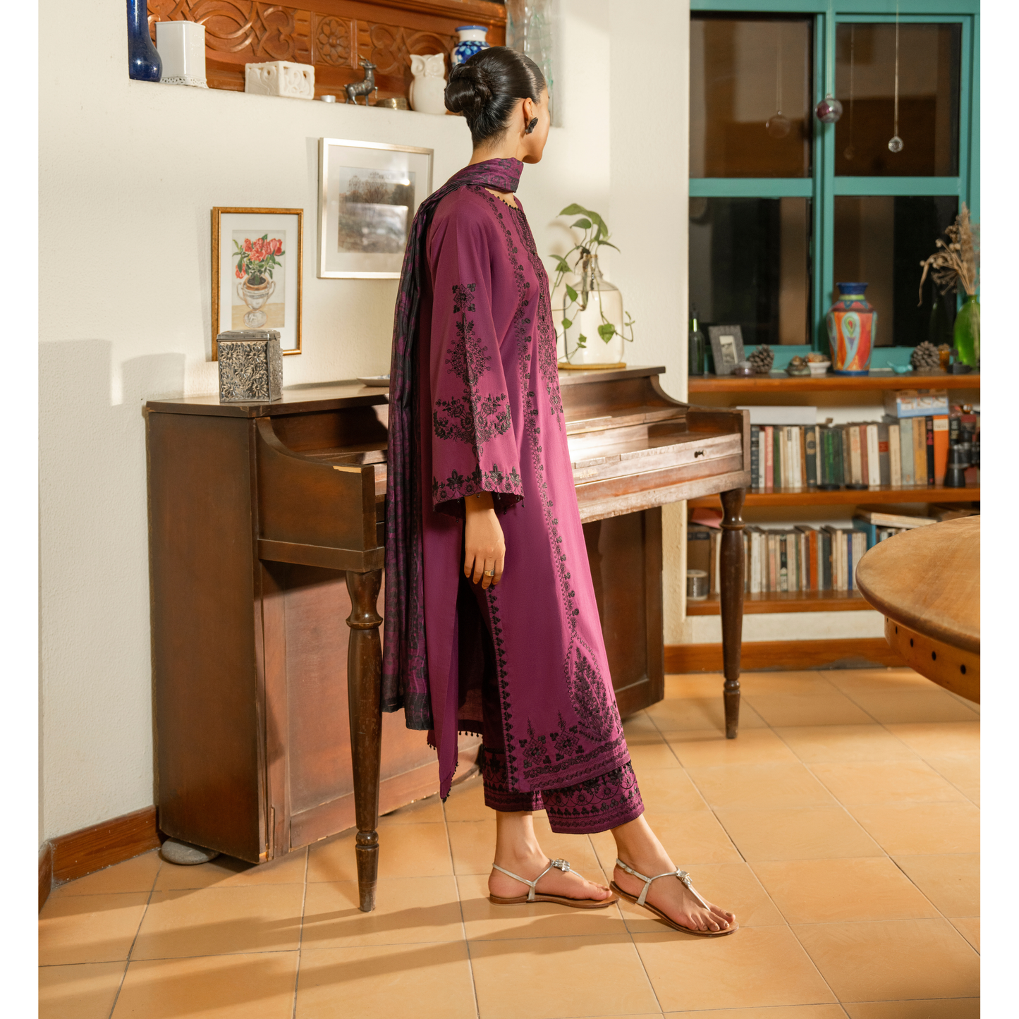 UCA-29 "Misha" Embroidered Linen Ready to Wear Winter Collection by Casuallite