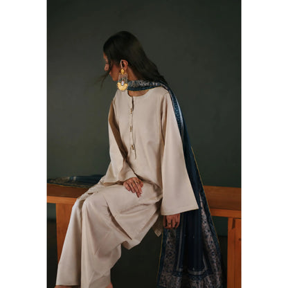 UCA-46 "Azzurra" Embroidered Lawn Collection by Casuallite | Ready to Wear Pakistani Asian clothes