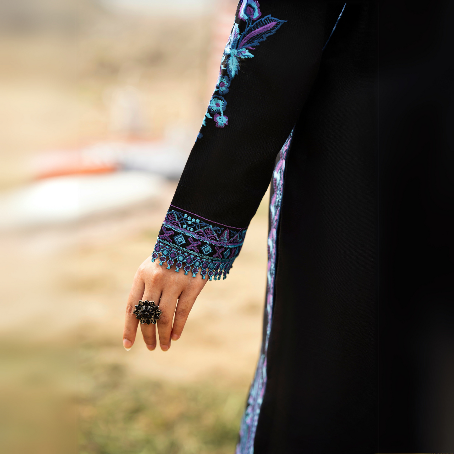 3 Pc Embroidered Khaddar Ready to Wear Collection by Casuallite | UMCAE0801