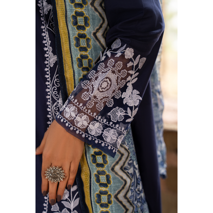 UCA-17 3 Pc Embroidered Lawn Ready to Wear Collection by Casuallite