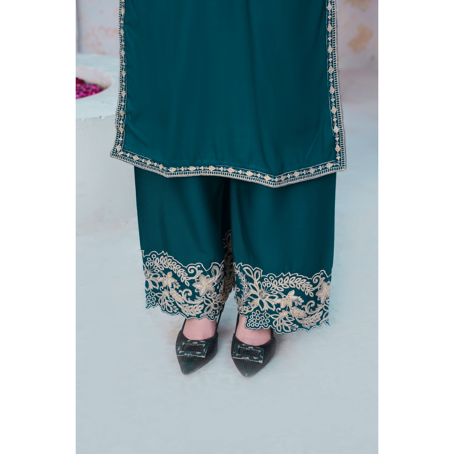 U-71 Embroidered Linen with Pockets 2 Pc Co Ord Set Dress | Ready to wear | UMNAA