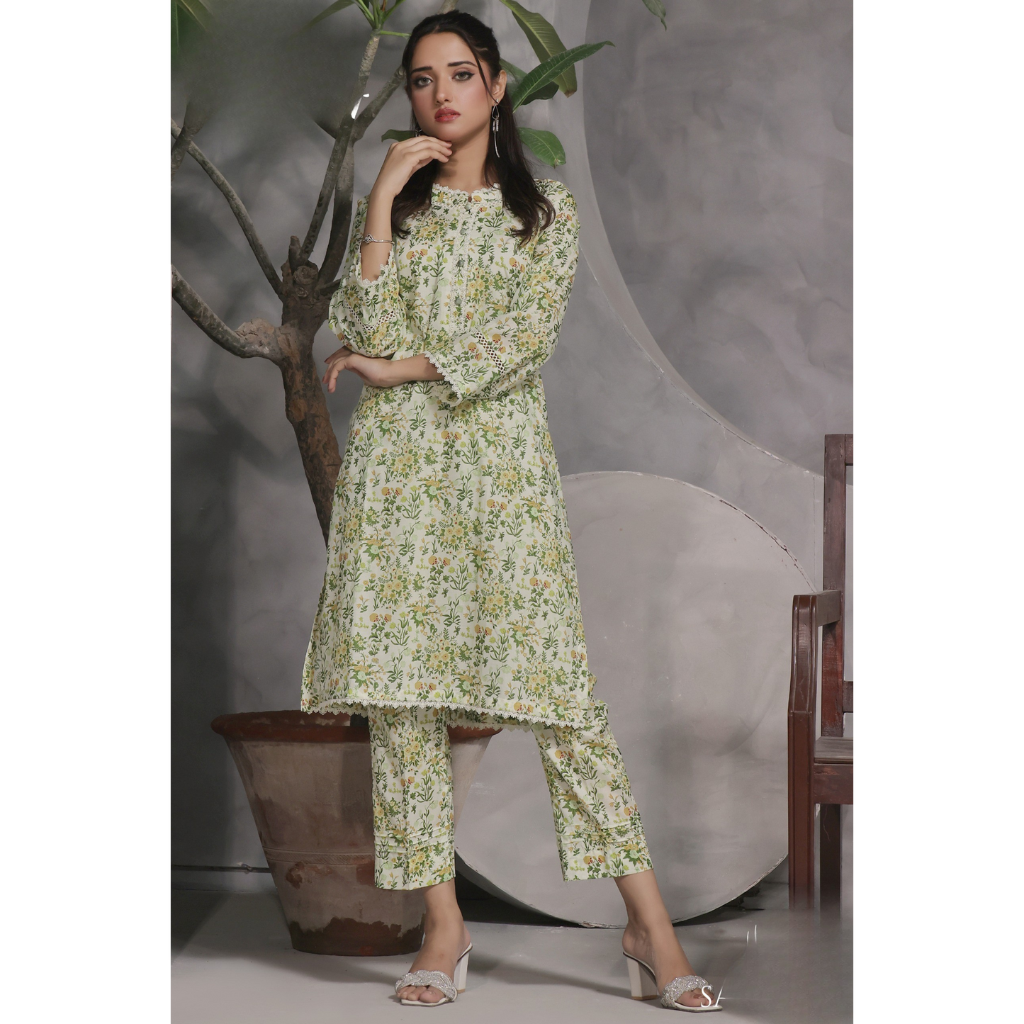 2 Pc Ready to wear Printed Lawn Co-Ords Dress - Saphron