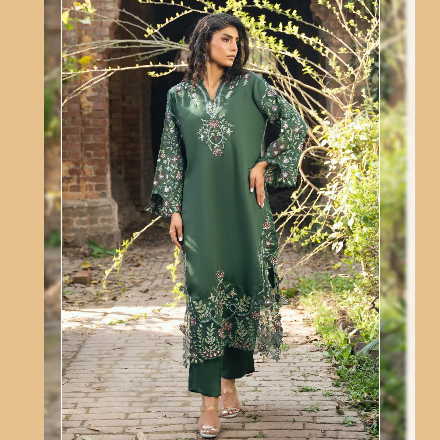 UTT-17 Eid Glow by Traditional Thread Viscose 2 Pc Collection