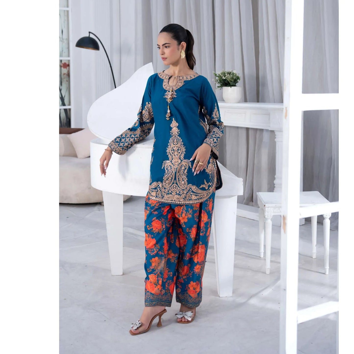 UTT-25 " Ethnic" Cambric Cotton 3 Pc Collection | Traditional Thread